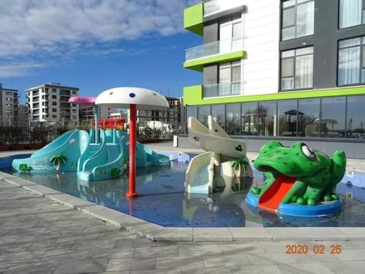 Alezzi Beach Resort Gorgeous Family Aparment Cu Piscina Năvodari Eksteriør bilde